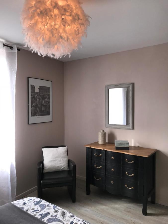 Appartement Contemporain Pont Vieux Carcassonne Exterior foto