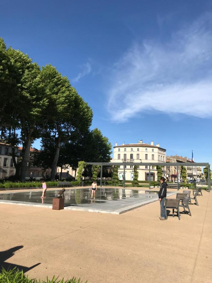 Appartement Contemporain Pont Vieux Carcassonne Exterior foto